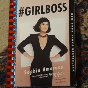 "GIRL BOSS" COFFEE TABLE BOOK NWT🌟